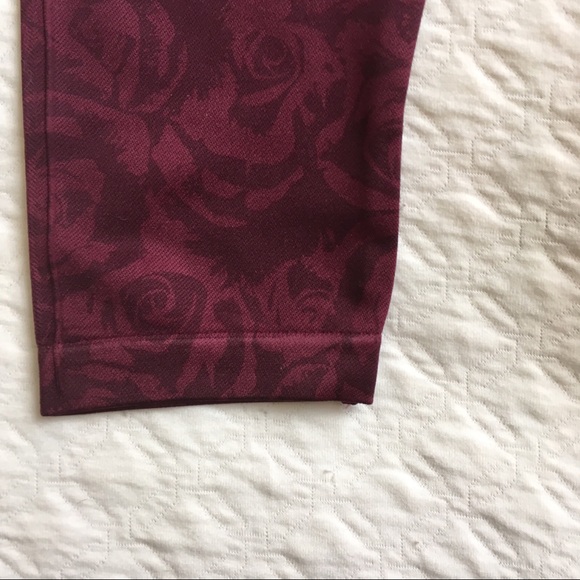 NWT Spanx Look At Me Now Cropped Leggings Rose - Picture 4 of 4